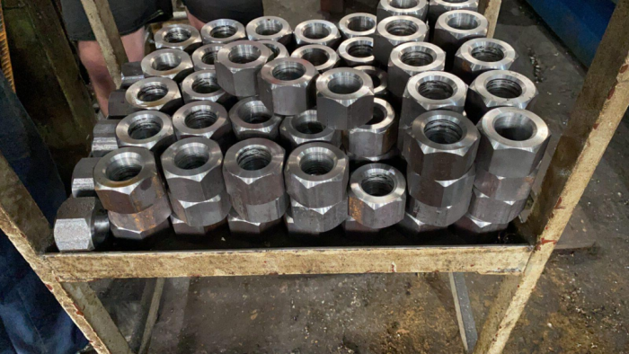 Оцинкованные гайки