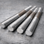 Что такое резьбовая шпилька и чем она отличается от болта?